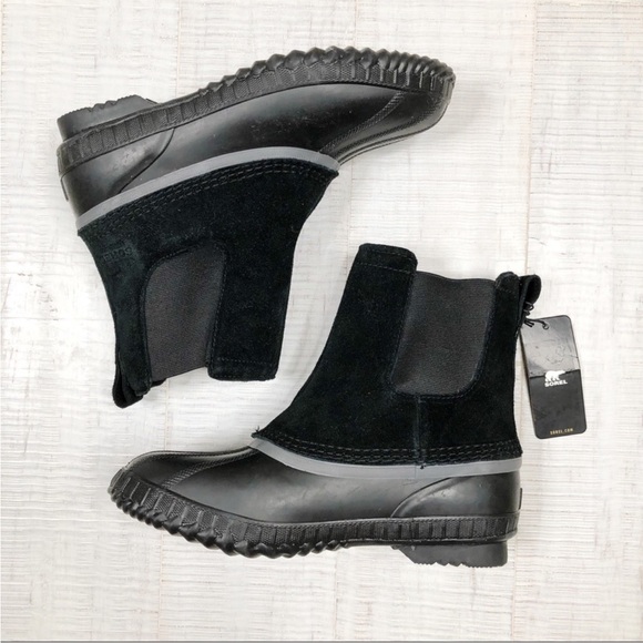 NWT Sorel Youth Cheyanne II Chelsea Snow Boot. Warm Winter Waterproof Boot. 6Y - Picture 1 of 10